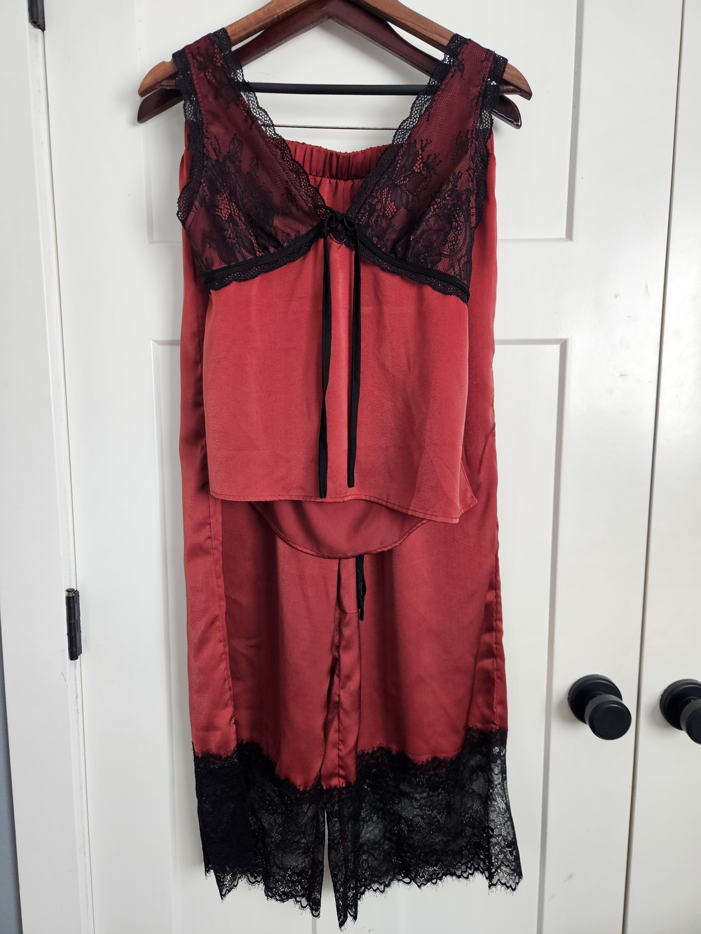 Red Satin Black Lace Lingerie Pajama Set Cami Capri Pants Large